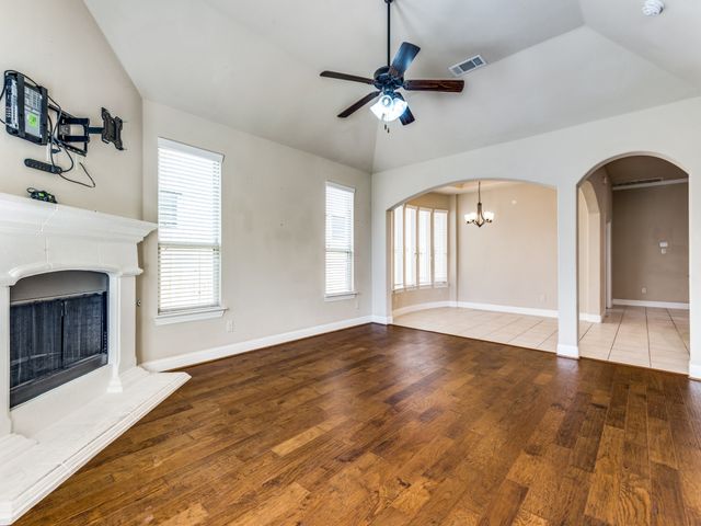 820 Callcott Street, Mckinney, TX 75072