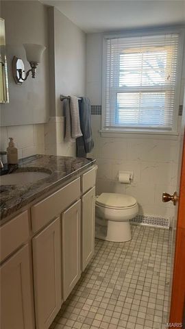 217 Creve Coeur Avenue, Manchester, MO 63011