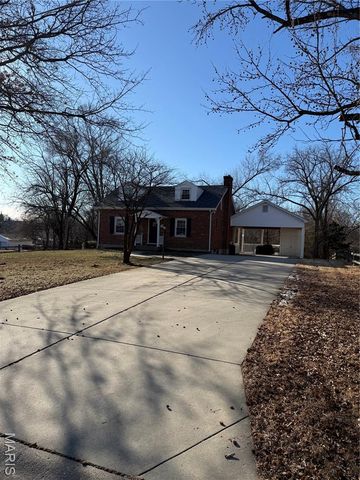 217 Creve Coeur Avenue, Manchester, MO 63011