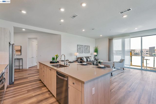 45128 Warm Springs Blvd 509, Fremont, CA 94539