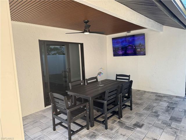 710 98th AVE N, Naples, FL 34108