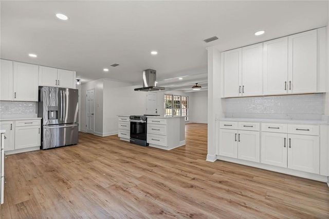 301 Indian Creek Drive, Mobile, AL 36607