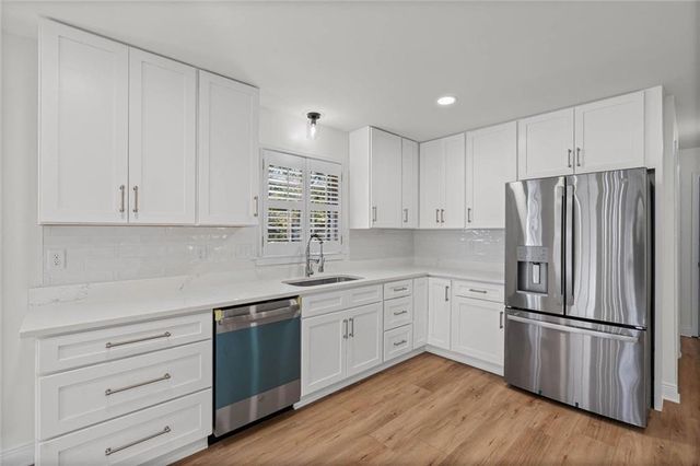 301 Indian Creek Drive, Mobile, AL 36607