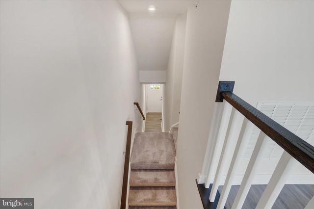 1164 ROSECROFT LN, York, PA 17403