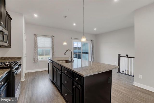 1164 ROSECROFT LN, York, PA 17403