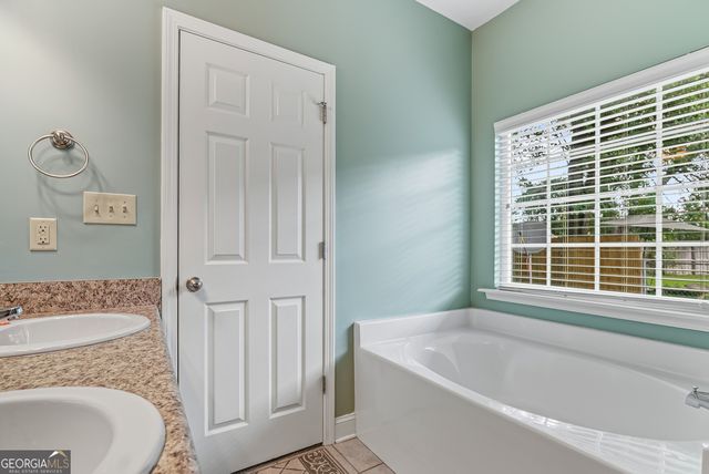 137 Brookfair Lane, Leesburg, GA 31763