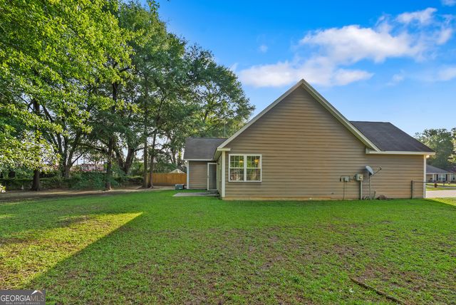 137 Brookfair Lane, Leesburg, GA 31763
