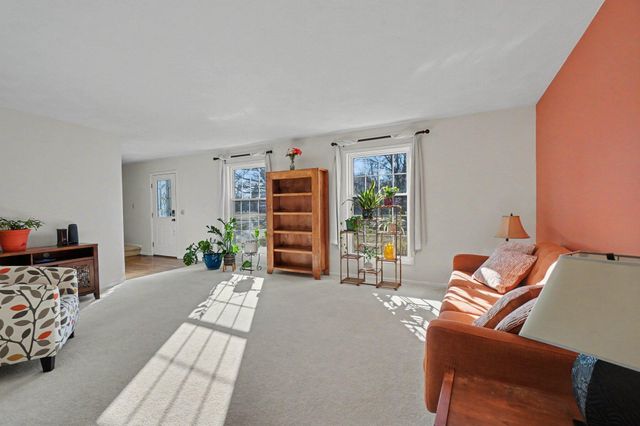 6417 Cherrywood Street, Portage City, MI 49024