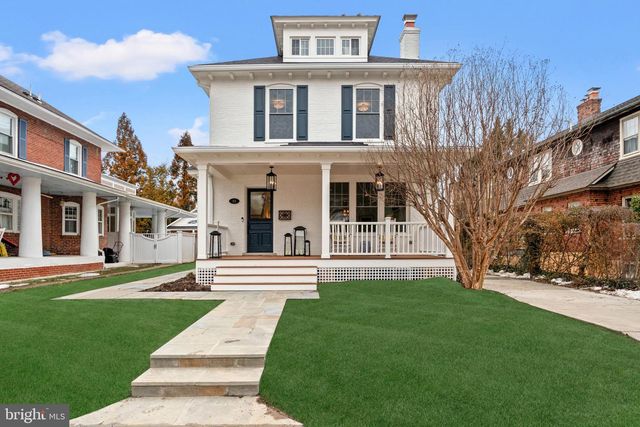 11 CEDAR ST, Alexandria, VA 22301