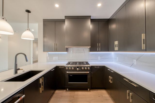 5700 LOUISE LN, Austin, TX 78757