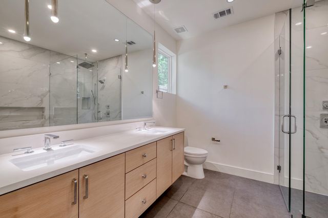 5700 LOUISE LN, Austin, TX 78757