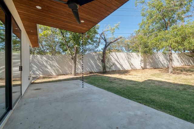 5700 LOUISE LN, Austin, TX 78757