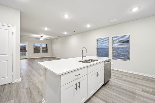 103 Decoursey Drive, Princeton, TX 75071