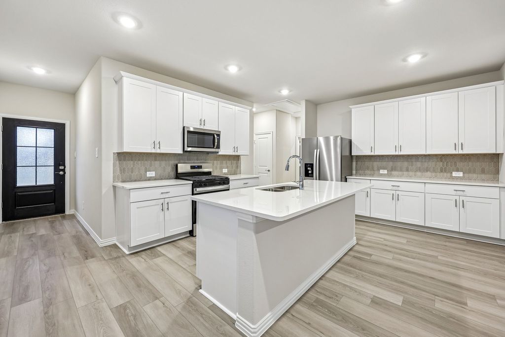 103 Decoursey Drive, Princeton, TX 75071