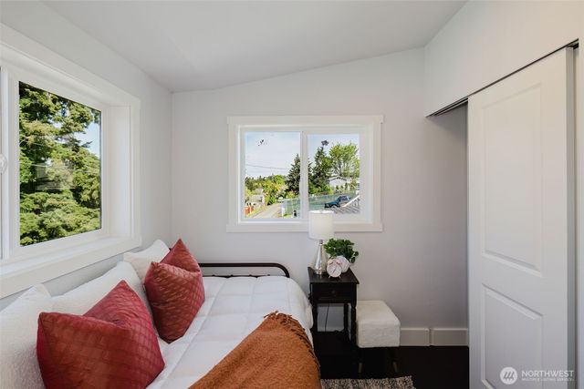 2124 15th Street, Bremerton, WA 98312