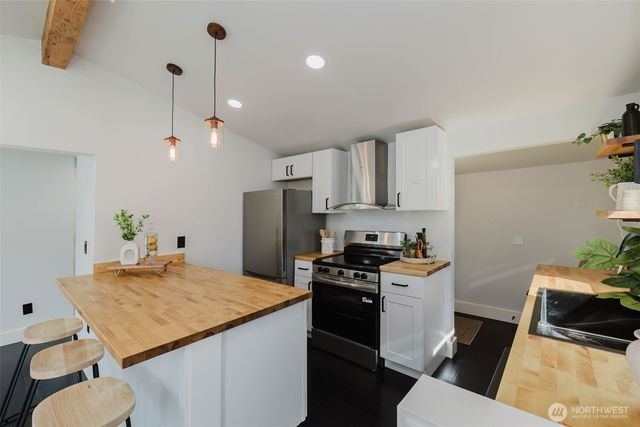 2124 15th Street, Bremerton, WA 98312