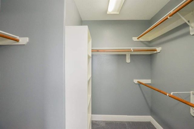 8755 Thistlemoor Lane, Houston, TX 77044