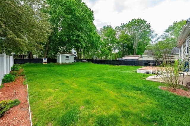 6 Howe Street, Rochester, NH 03867