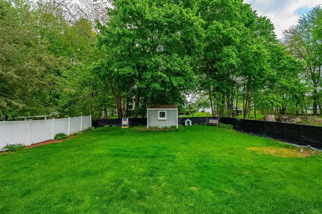 6 Howe Street, Rochester, NH 03867