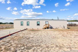 570 Pr 1523, Bandera, TX 78003