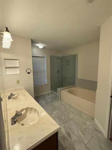 6810 Redwood Falls Drive, Pasadena, TX 77505