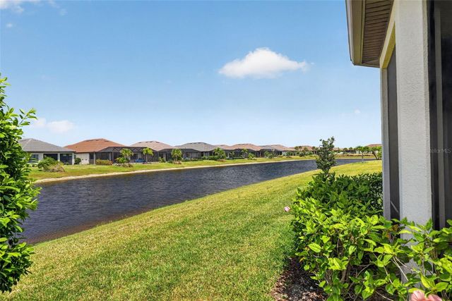 5238 MOREY FARMS LOOP, Palmetto, FL 34221