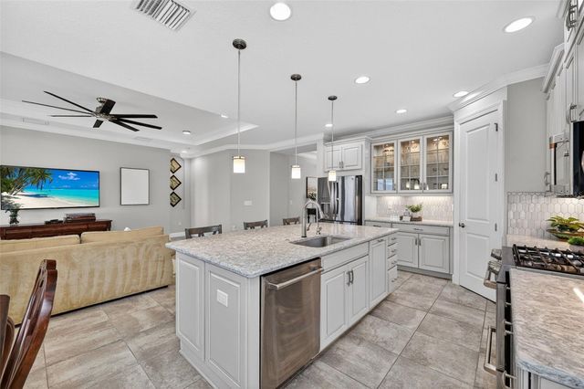 5238 MOREY FARMS LOOP, Palmetto, FL 34221
