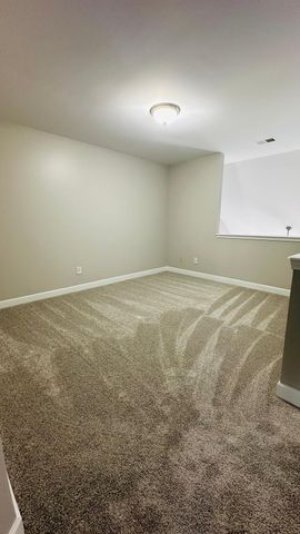 106 Northcrest Commons Cir, Nashville, TN 37211