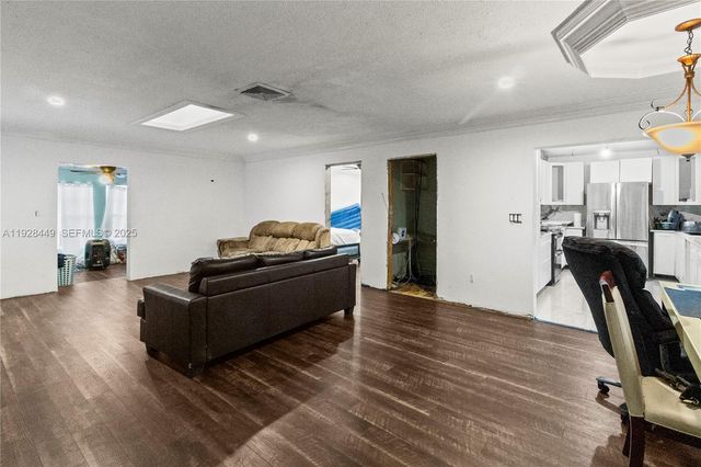 6200 SW 30 St, Miramar, FL 33023