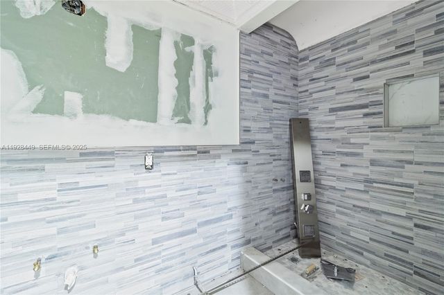 6200 SW 30 St, Miramar, FL 33023