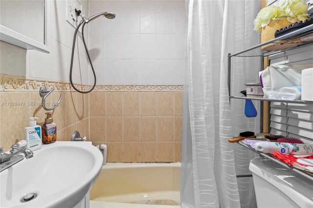 6200 SW 30 St, Miramar, FL 33023