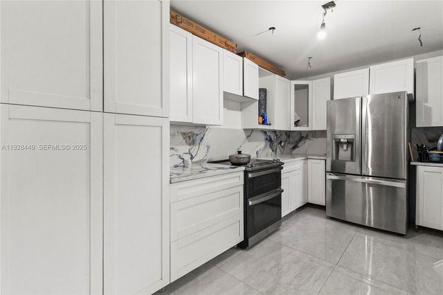 6200 SW 30 St, Miramar, FL 33023