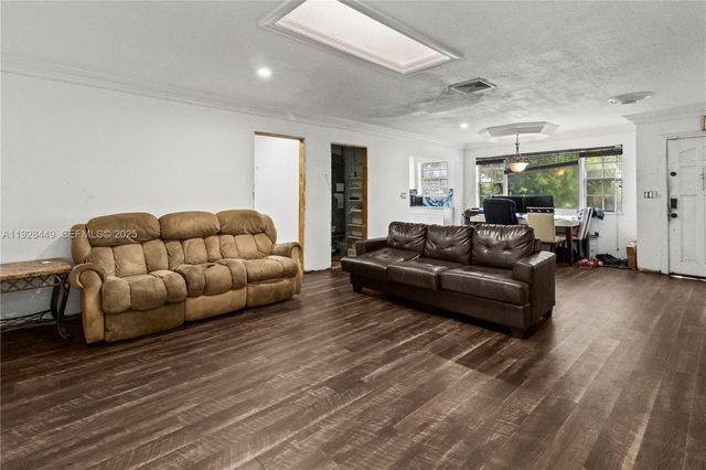 6200 SW 30 St, Miramar, FL 33023