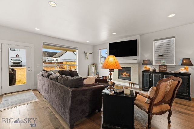 2142 Chipset Street, Bozeman, MT 59718