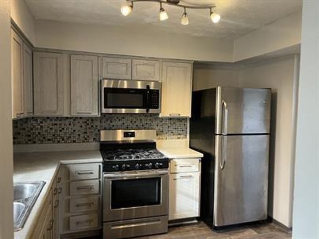 3081 Shadow Walk Lane, Tucker, GA 30084