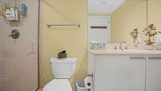 241 RIVERSIDE DRIVE 502, Daytona Beach, FL 32117