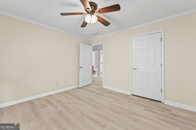 8949 Carroll Manor Drive, Atlanta, GA 30350