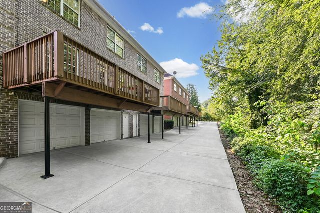 8949 Carroll Manor Drive, Atlanta, GA 30350