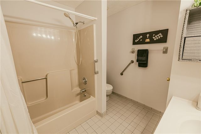 532 Valley Creek Road, Gates, NY 14624