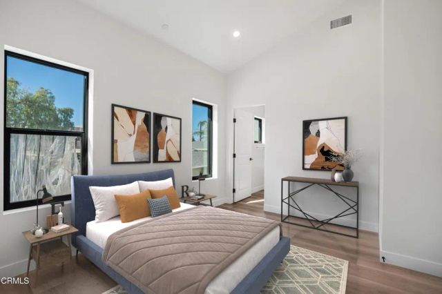 136 N Oakview Drive 101, Thousand Oaks, CA 91362