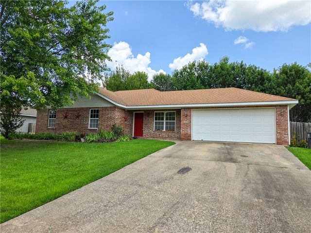 686 Richland Creek Avenue, Elkins, AR 72727