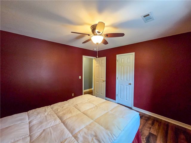 686 Richland Creek Avenue, Elkins, AR 72727