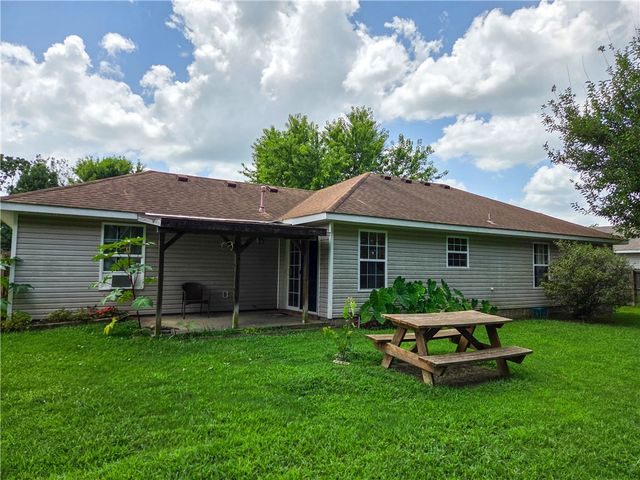 686 Richland Creek Avenue, Elkins, AR 72727