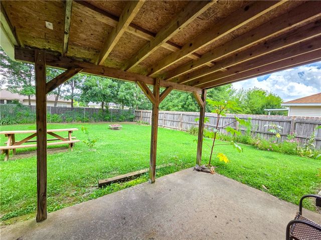 686 Richland Creek Avenue, Elkins, AR 72727