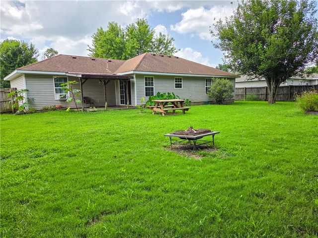 686 Richland Creek Avenue, Elkins, AR 72727