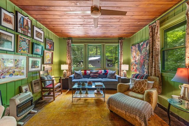2977 Hwy 2, Blue Ridge, GA 30513