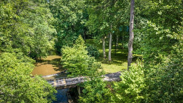 2977 Hwy 2, Blue Ridge, GA 30513