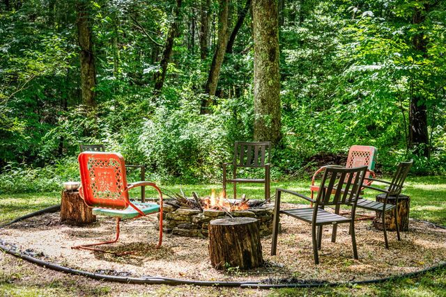 2977 Hwy 2, Blue Ridge, GA 30513