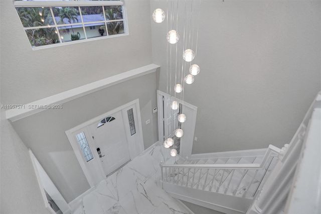 466 NE 8th Avenue, Deerfield Beach, FL 33441