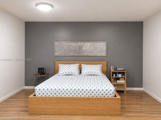 8421 Lagos De Campo Blvd 309T, Tamarac, FL 33321